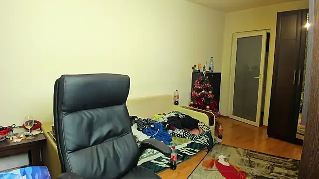 awesomejustin online show from January 13, 1:53 am