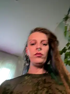 MenaDreadfull online show from September 30, 4:24 pm