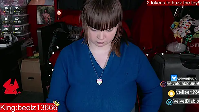 Snapshot of VelvetDiablo chatting on January 24, 3:54 am VelvetDiablo online show from January 24, 3:54 am