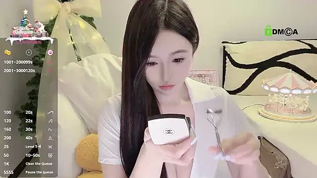 Happy Kitty online show from January 10, 2:45 pm