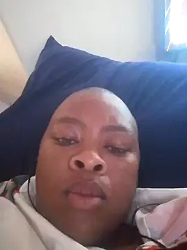 CuteHoney92 online show from January 17, 4:27 am