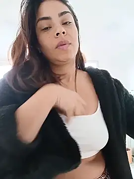 Snapshot of Ivanna2 chatting on June 7, 11:59 am Ivanna2 online show from June 7, 11:59 am