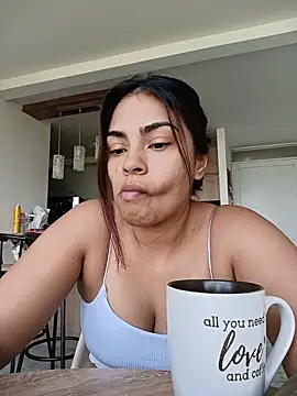 Snapshot of Ivanna2 chatting on June 4, 12:54 pm Ivanna2 online show from June 4, 12:54 pm