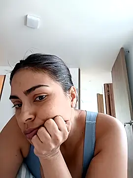 Snapshot of Ivanna2 chatting on April 22, 2:46 pm Ivanna2 online show from April 22, 2:46 pm