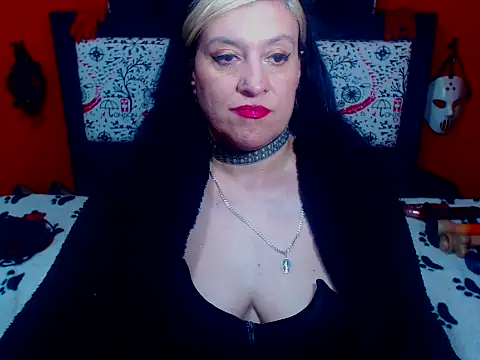 Snapshot of MATURE_Randy chatting on March 18, 8:26 pm MATURE Randy online show from March 18, 8:26 pm