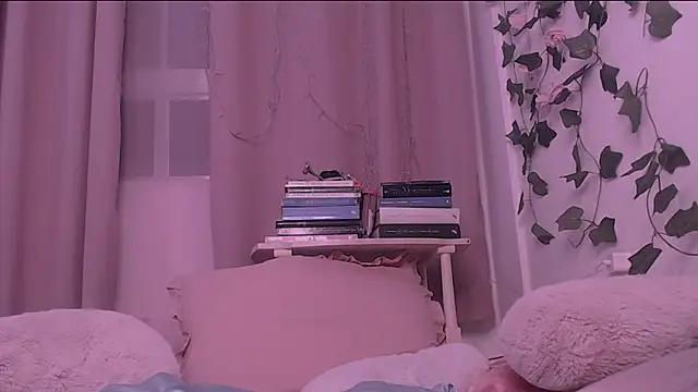 darkcandy666 online show from January 17, 4:05 am