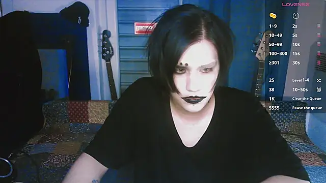 sademobeer online show from June 19, 2:39 am