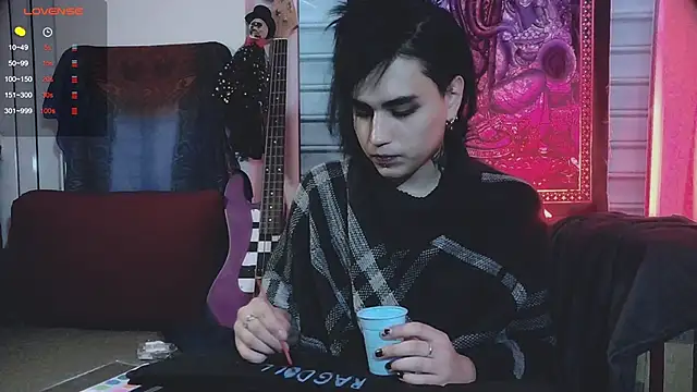 sademobeer online show from October 17, 7:11 am