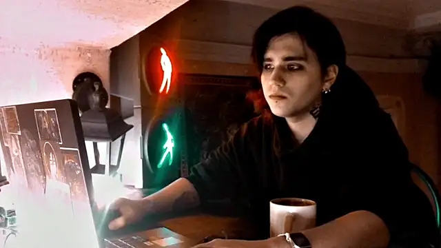 sademobeer online show from February 9, 9:57 pm