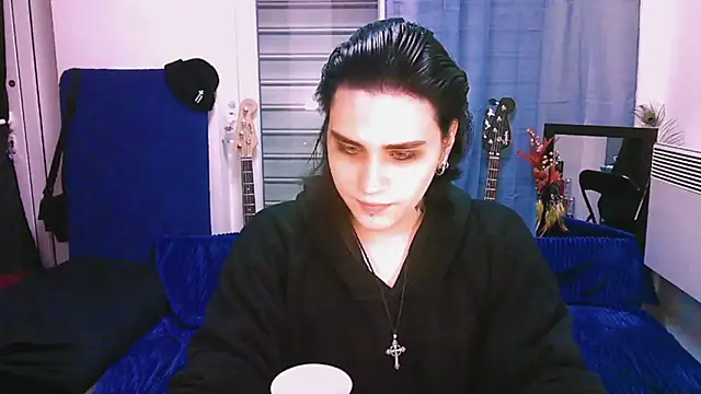 sademobeer online show from May 12, 4:02 pm