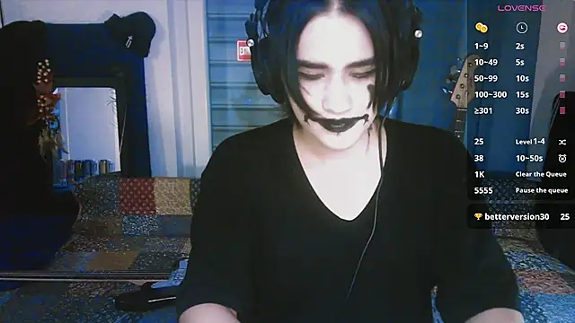 sademobeer online show from June 18, 12:31 am