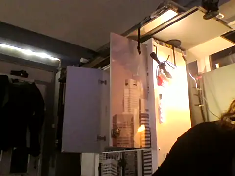 slutviki online show from January 11, 10:05 pm