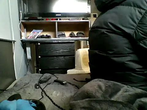 slutviki online show from February 2, 12:04 pm