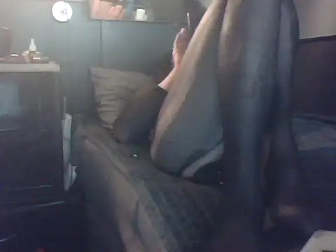 slutviki online show from February 10, 6:07 pm