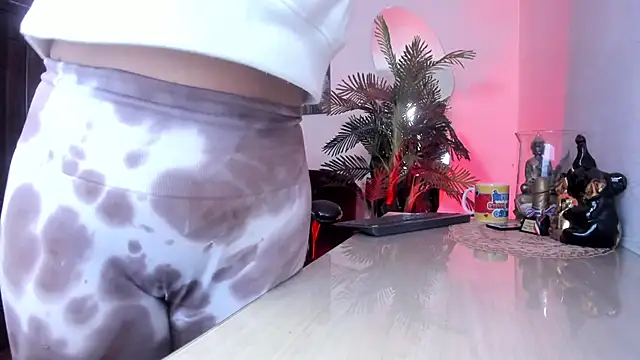 Amaia Bushida online show from March 10, 2:15 am