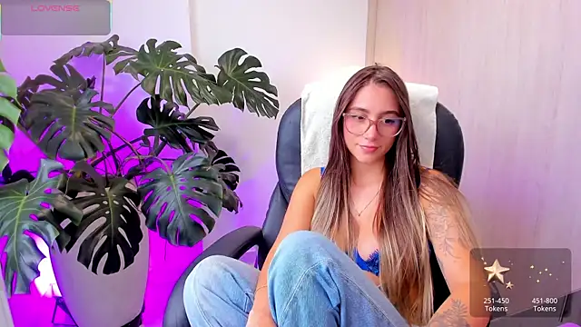 StacyConner online show from July 18, 7:55 pm