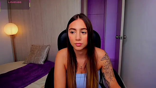 StacyConner online show from April 9, 7:09 pm