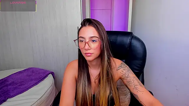 StacyConner online show from March 14, 10:49 pm