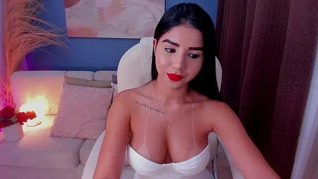 Snapshot of VictoriaLeia chatting on February 11, 1:52 am VictoriaLeia online show from February 11, 1:52 am
