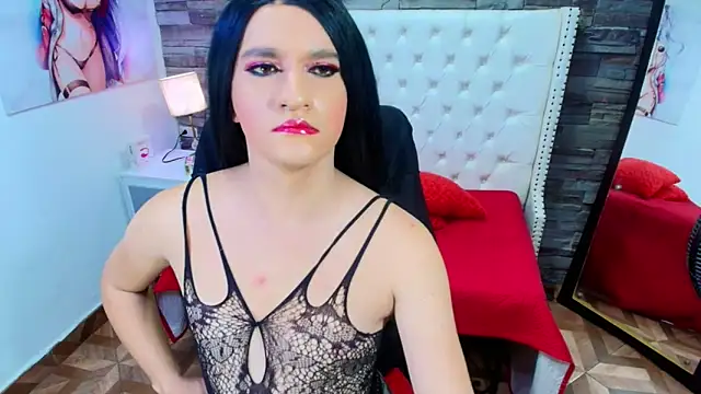 TRINY TS online show from February 23, 10:10 pm