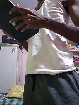 virgindesi92 online show from November 7, 8:41 am