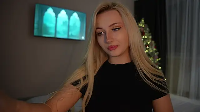 CatchMe1 online show from December 4, 12:42 am