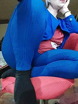 Love Tina56 online show from December 22, 6:35 am