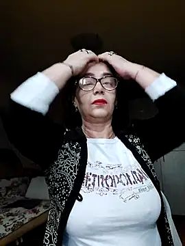 Snapshot of Love_Tina56 chatting on September 21, 3:55 am Love Tina56 online show from September 21, 3:55 am