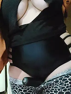 Love Tina56 online show from November 29, 6:13 am