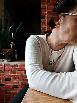 Love Tina56 online show from October 28, 6:34 am