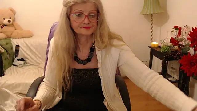 BlairFort online show from February 17, 7:55 pm