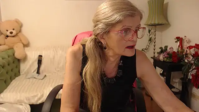 BlairFort online show from September 22, 4:35 pm