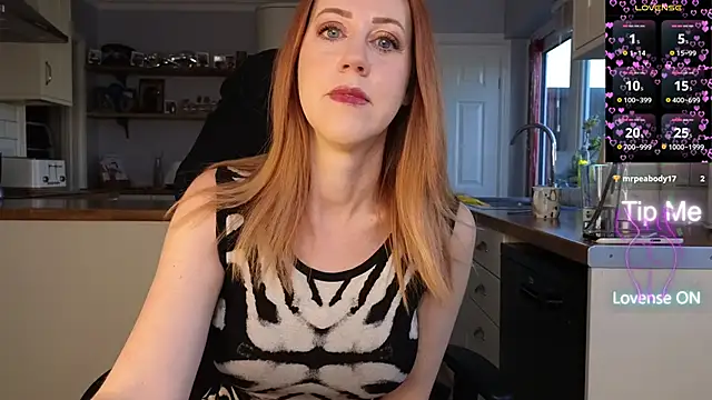 stripmequick online show from February 16, 9:41 am