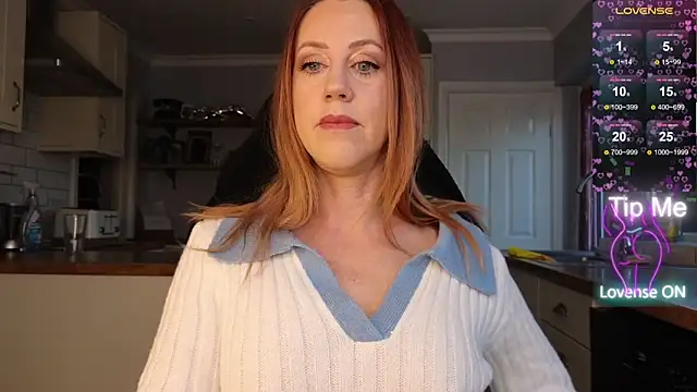 stripmequick online show from November 23, 2:38 pm