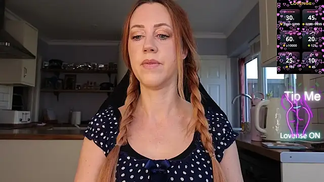 stripmequick online show from March 3, 9:38 am