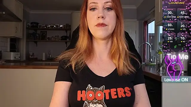 stripmequick online show from February 10, 10:03 am