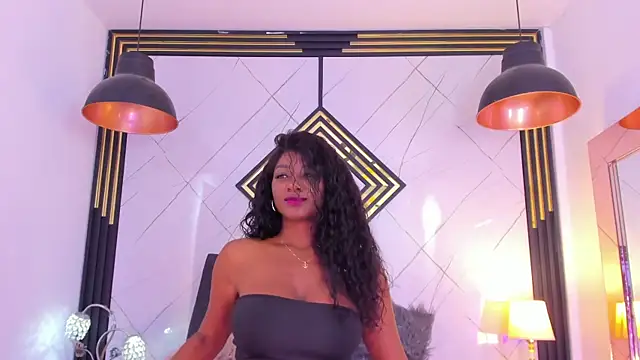 AdharaHills online show from February 10, 7:46 pm