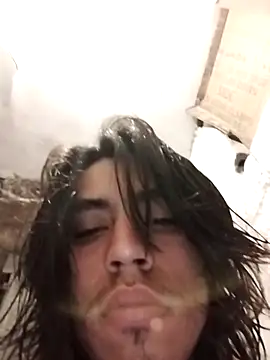 AlexAlejandro13 online show from March 18, 7:15 pm