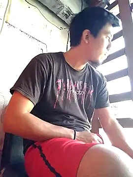 Snapshot of AlexAlejandro13 chatting on February 7, 8:10 pm AlexAlejandro13 online show from February 7, 8:10 pm