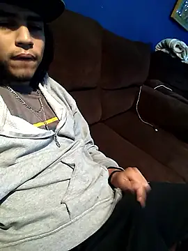 AlexAlejandro13 online show from January 10, 8:04 pm