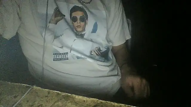 AlexAlejandro13 online show from October 24, 5:28 am