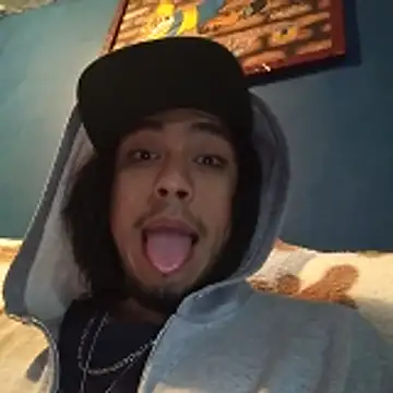 AlexAlejandro13 online show from February 7, 8:39 pm