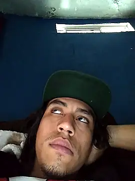 AlexAlejandro13 online show from March 3, 8:38 pm