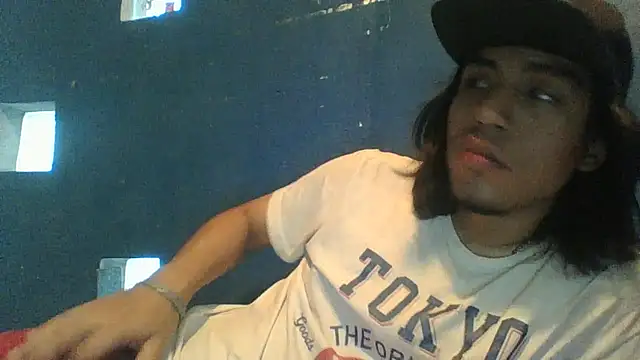 AlexAlejandro13 online show from March 12, 12:38 am