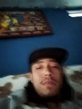 AlexAlejandro13 online show from April 5, 10:38 pm