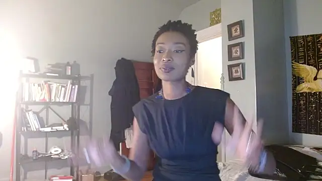 Snapshot of courtneyfmty chatting on October 14, 4:51 pm courtneyfmty online show from October 14, 4:51 pm