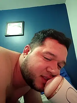 Snapshot of DiegoDuke chatting on November 25, 4:02 am DiegoDuke online show from November 25, 4:02 am