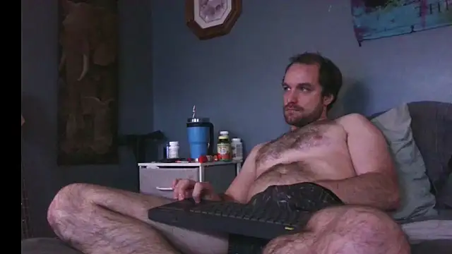 hpluvsplata online show from November 3, 1:37 pm