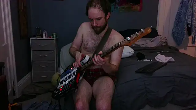 hpluvsplata online show from April 11, 5:04 am