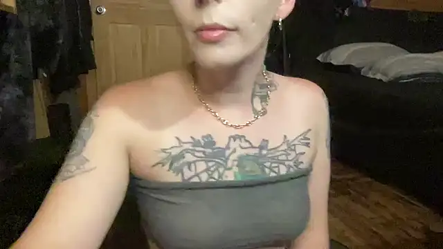 TeenyDoll online show from June 13, 3:04 am